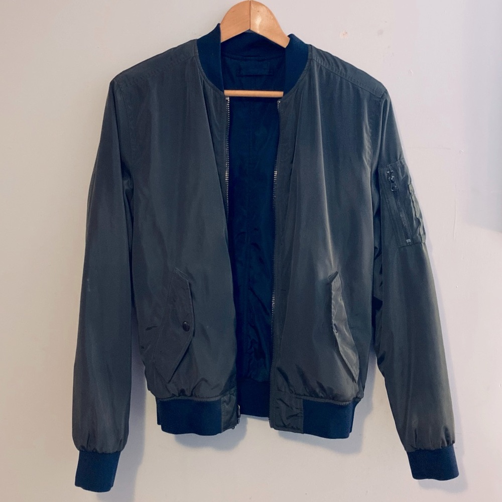 EXPRESS Reversible Bomber jacket. Green/Navy